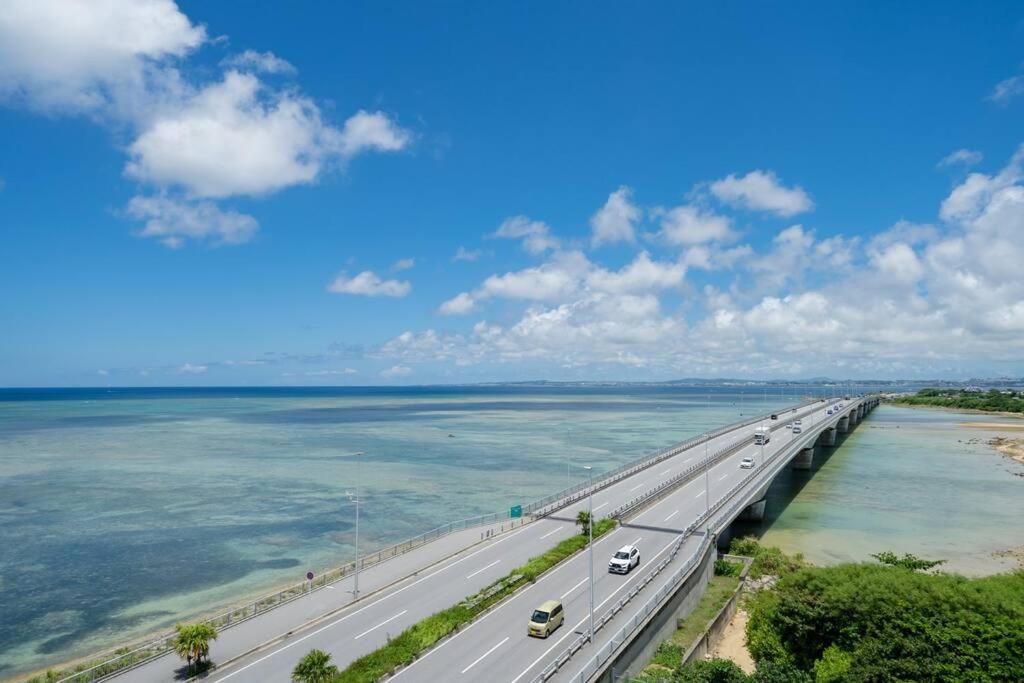 浦添The Penthouse Ginowan公寓 外观 照片